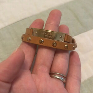 Michael Kors gold studded genuine leather wrap bracelet ✨️